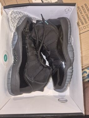 2025 Jordan 11 Gamma Sz 6.5Y EXCELLENT CONDITION🔥